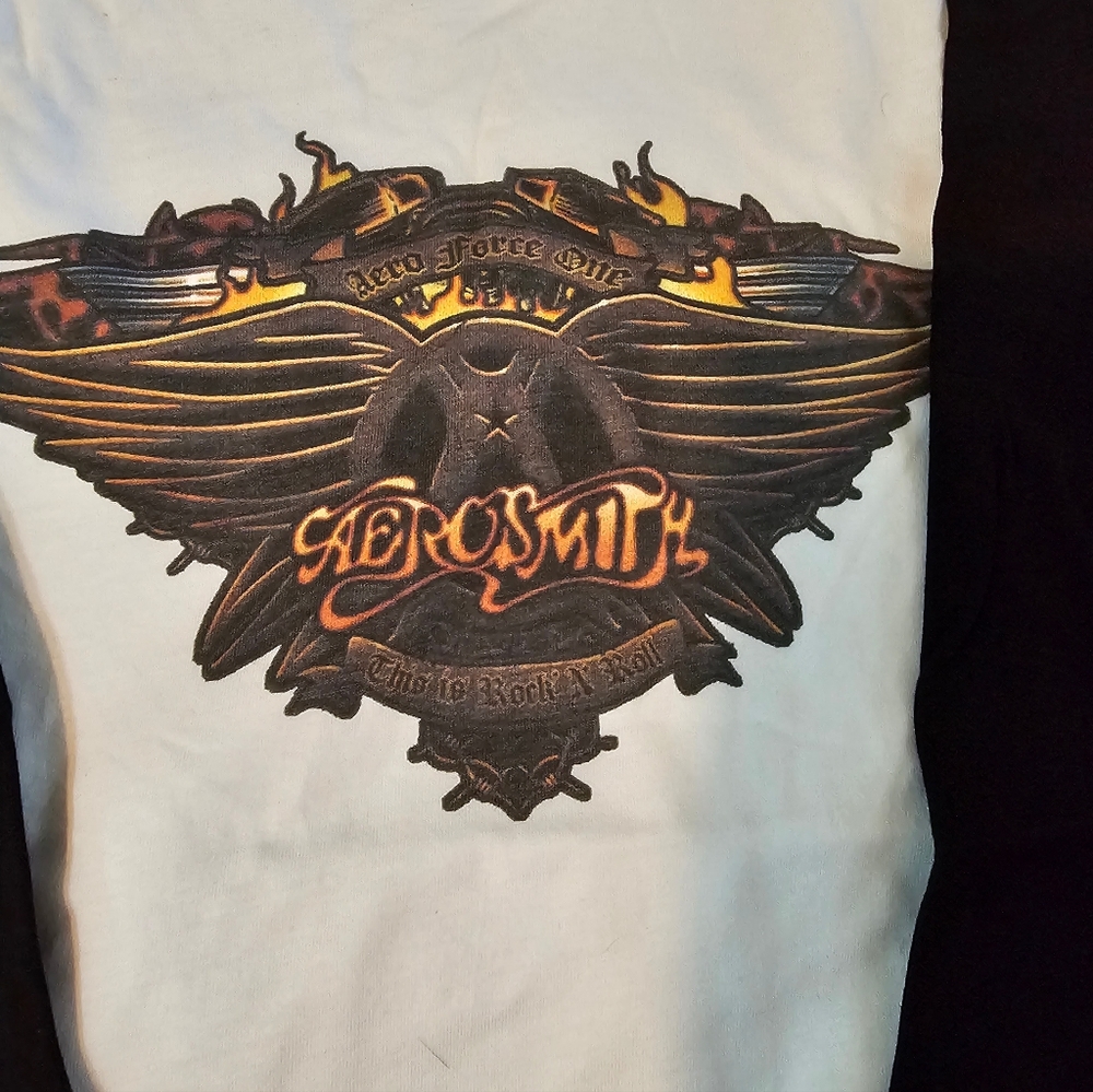 Areosmith Top